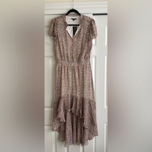 NWT Sam and Jess cheetah print chiffon lined hi/low dress. Cap sleeve. Size L.